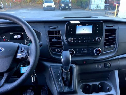 New 2025 Ford Transit 350 148 Low Roof AWD image 7