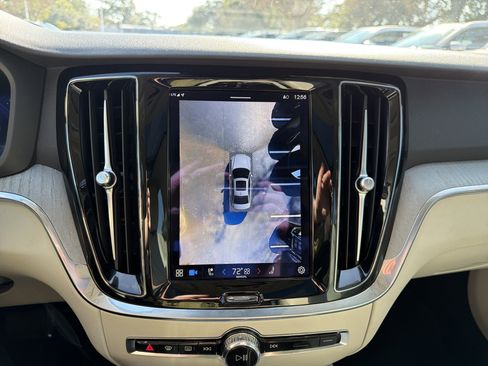 Certified 2024 Volvo S60 B5 Plus w/ Climate Package image 25