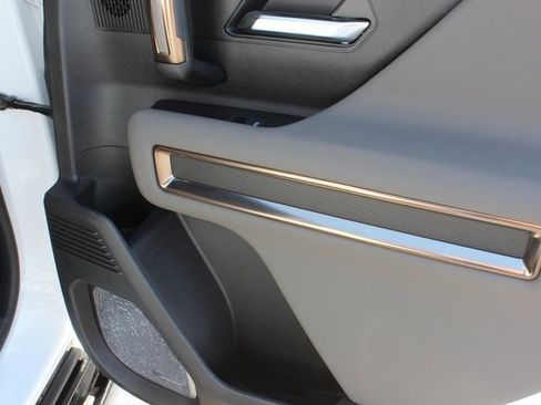 New 2025 GMC Hummer EV 3X w/ Extreme Off-Road Package image 27