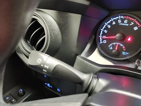 Certified 2022 Toyota Tacoma SR image 49