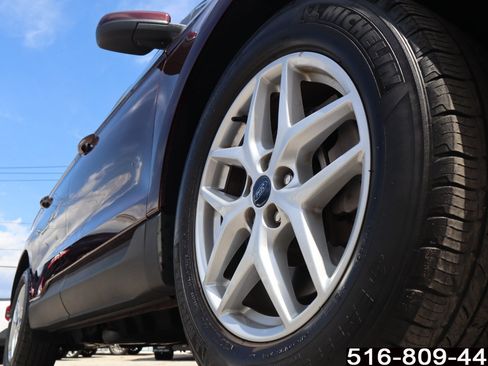 Used 2022 Ford Edge SEL w/ Convenience Package image 12