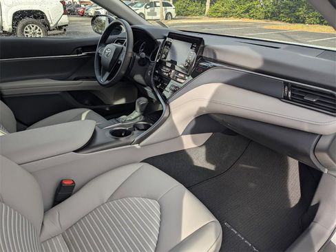 Certified 2024 Toyota Camry SE w/ Convenience Package image 13
