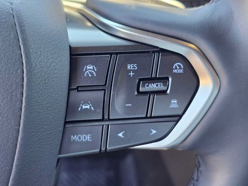 Used 2026 Lexus GX 550 w/ Accessory Package (31) AWD/4WD image 34