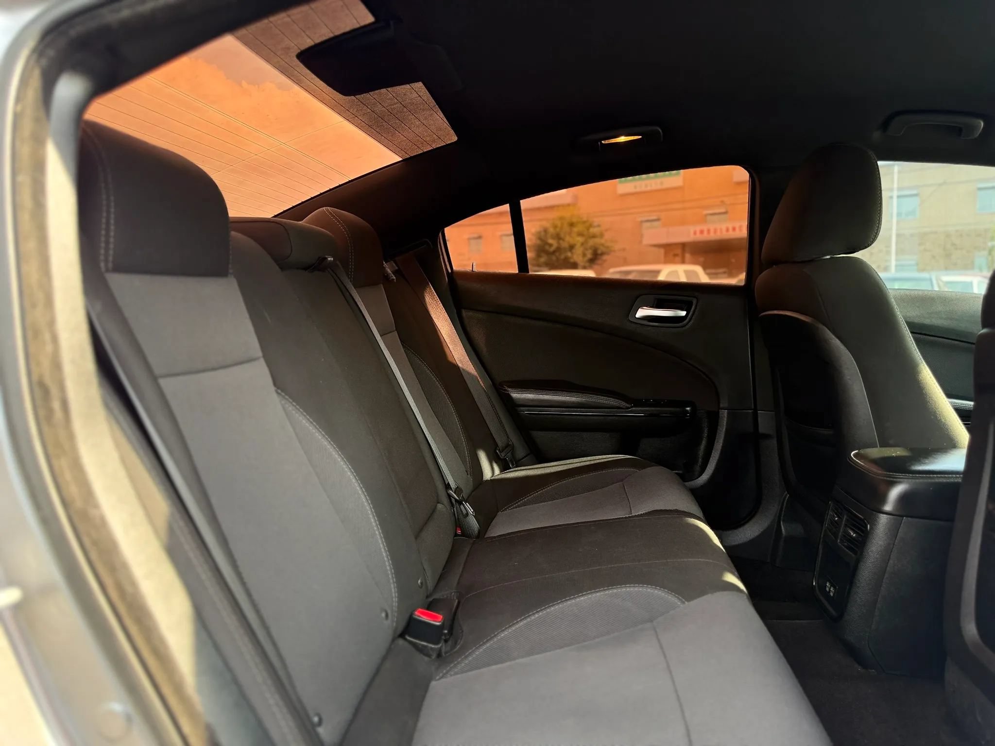 Used 2017 Dodge Charger SE w/ Blacktop Package RWD image 21