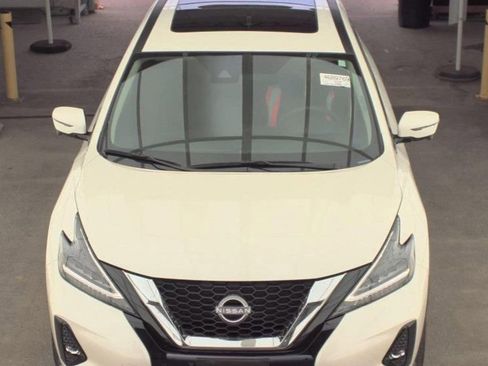 Used 2024 Nissan Murano SL image 2