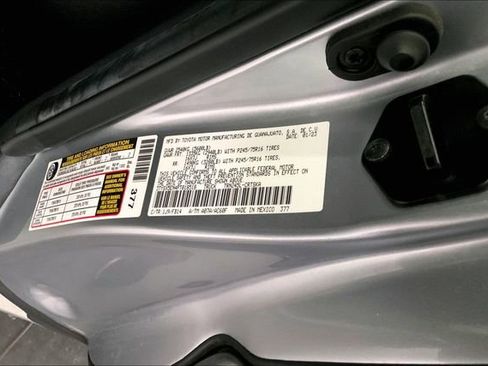 Used 2023 Toyota Tacoma SR5 AWD/4WD image 12