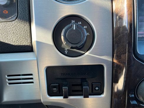 Used 2013 Ford F150 Platinum image 19