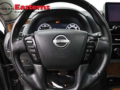 Used 2024 Nissan Armada SL AWD/4WD image 10