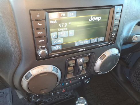 Used 2016 Jeep Wrangler Unlimited Sport w/ Quick Order Package 24S image 30