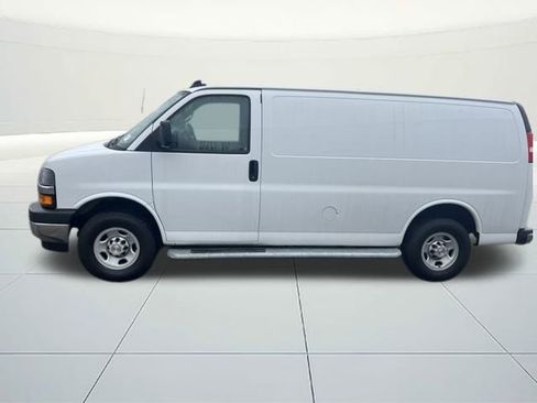 Used 2024 Chevrolet Express 2500 Work Van w/ Driver Convenience Package image 2