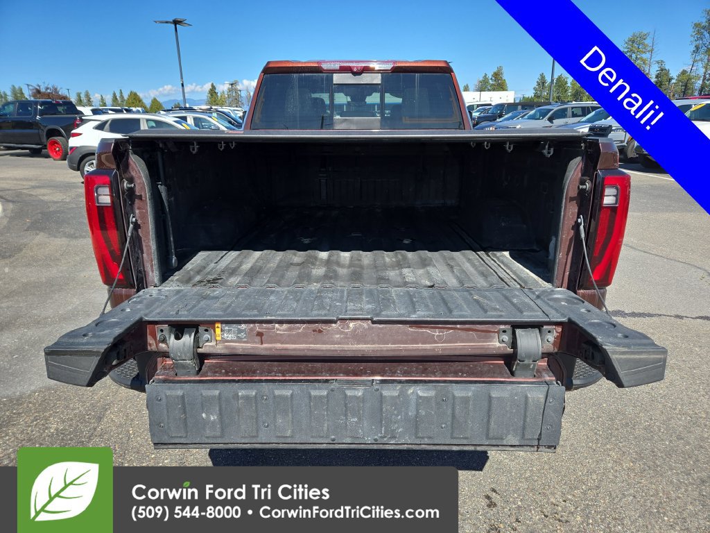 Used 2024 GMC Sierra 2500 Denali w/ Technology Package AWD/4WD image 36