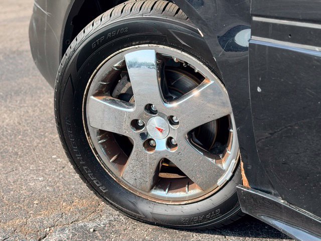 Used 2007 Pontiac Grand Prix w/ Sun And Sound Package FWD image 21