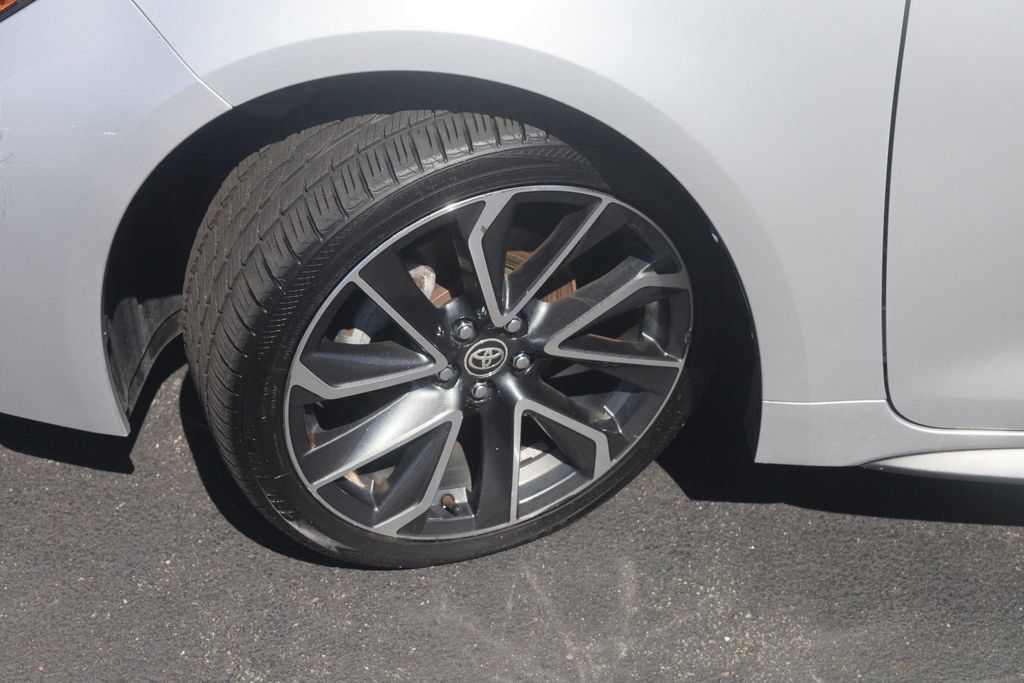Certified 2021 Toyota Corolla SE FWD image 32