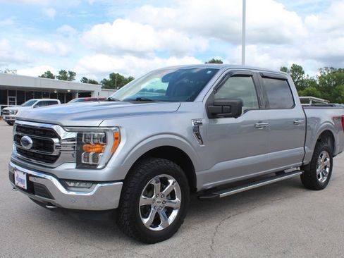 Used 2021 Ford F150 XLT w/ Equipment Group 302A High AWD/4WD image 2