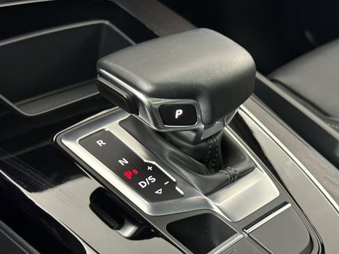 Used 2023 Audi Q5 2.0T Premium w/ Convenience Package image 20