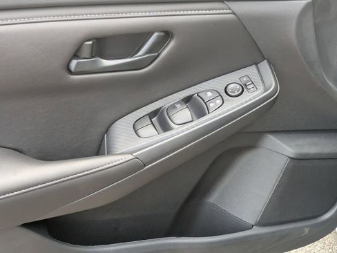 New 2025 Nissan Sentra S image 8