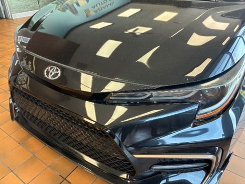 Used 2021 Toyota Corolla SE FWD image 7