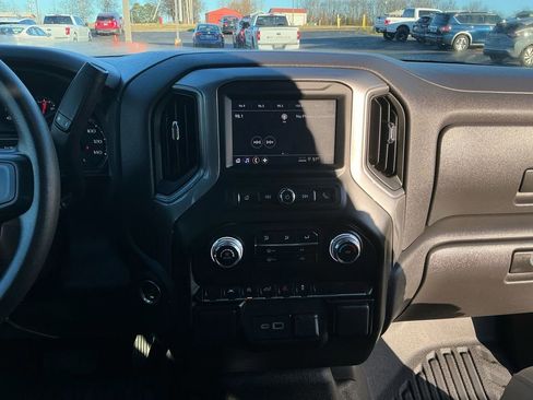 Used 2024 GMC Sierra 1500 Pro w/ Pro Value Package image 20