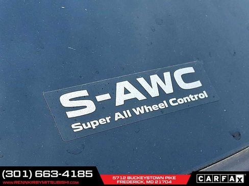 New 2025 Mitsubishi Outlander SE image 19