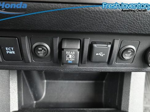 Used 2023 Toyota Tacoma SR5 w/ Technology Package AWD/4WD image 16