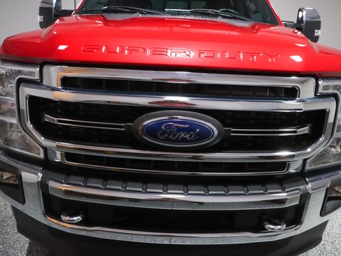 Used 2022 Ford F250 Lariat w/ Lariat Ultimate Package image 4