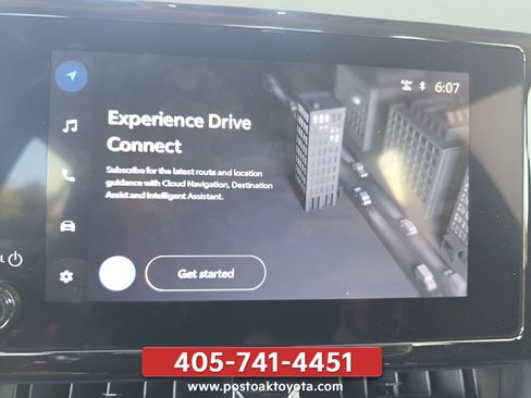Used 2025 Toyota Corolla LE FWD image 19