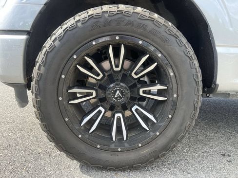 Used 2021 Ford F150 XLT w/ Equipment Group 301A Mid AWD/4WD image 40