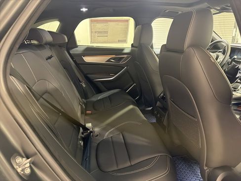 New 2026 Jaguar F-PACE R-Dynamic S image 28