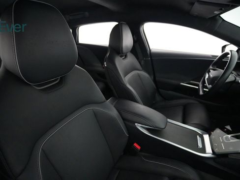 Used 2023 Lucid Air Touring AWD/4WD image 24