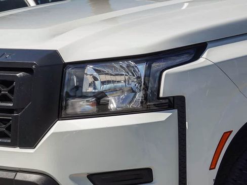 Used 2023 Nissan Frontier S image 8