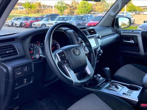 Used 2019 Toyota 4Runner SR5 image 13