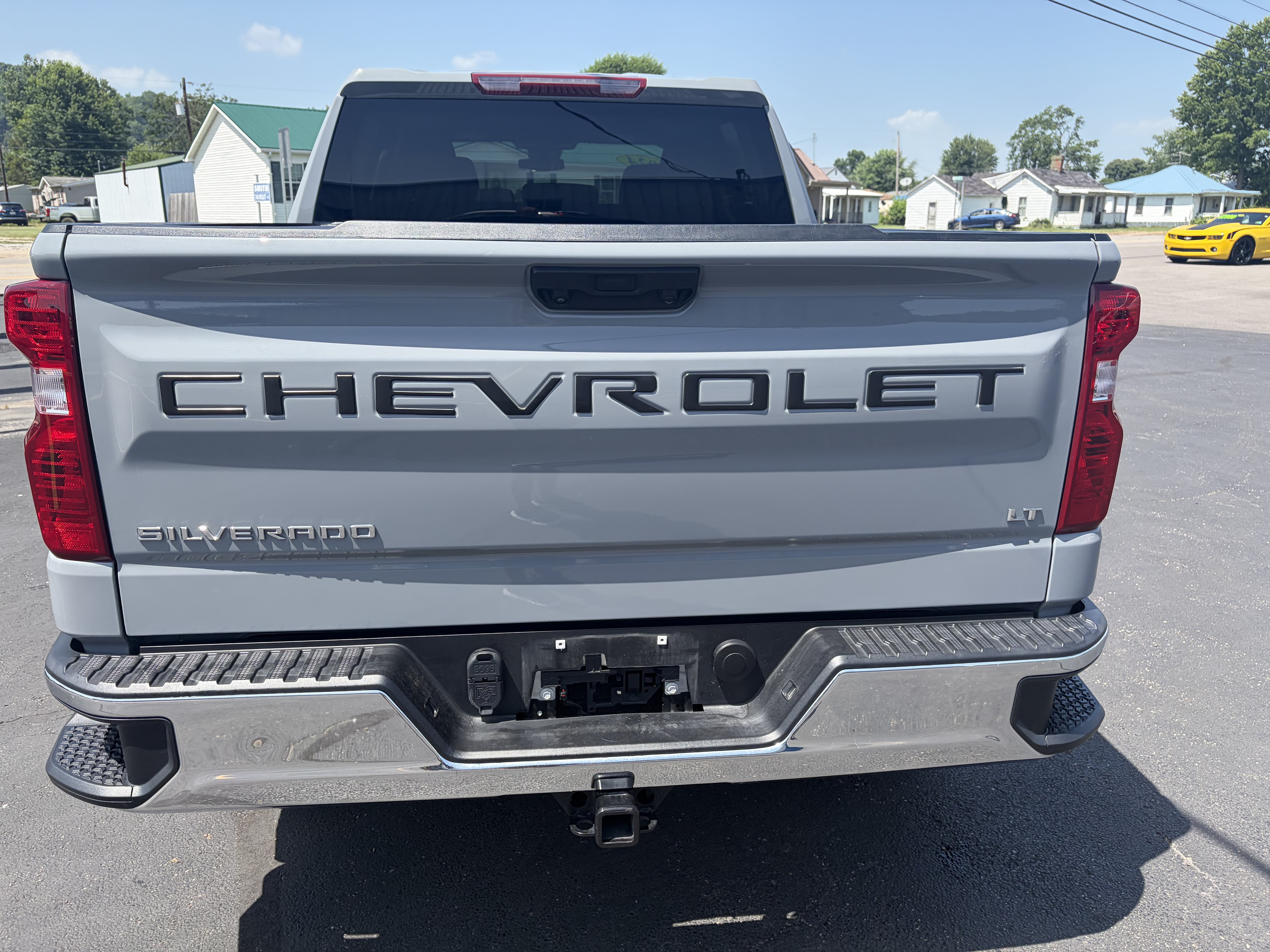 Used 2024 Chevrolet Silverado 1500 LT AWD/4WD image 4
