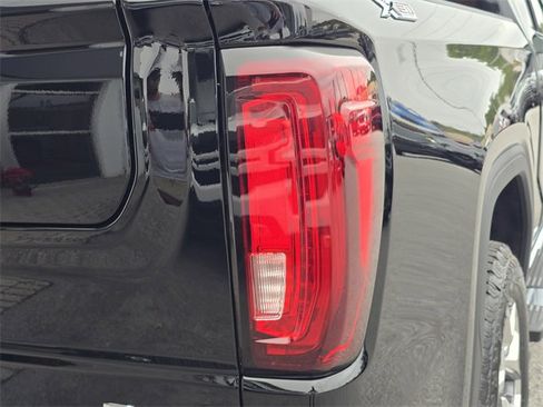 New 2026 GMC Sierra 1500 SLT w/ SLT Premium Plus Package image 10