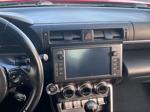 Used 2022 Subaru BRZ Premium image 9