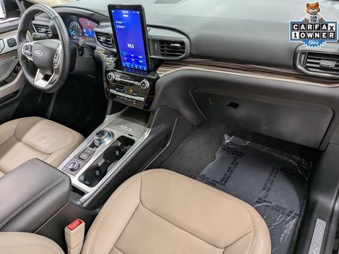 Used 2022 Ford Explorer Limited w/ Limited Technology Package AWD/4WD image 31