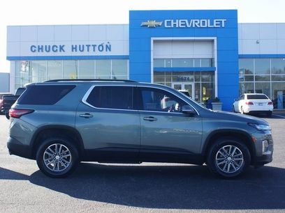 Used 2023 Chevrolet Traverse LT
