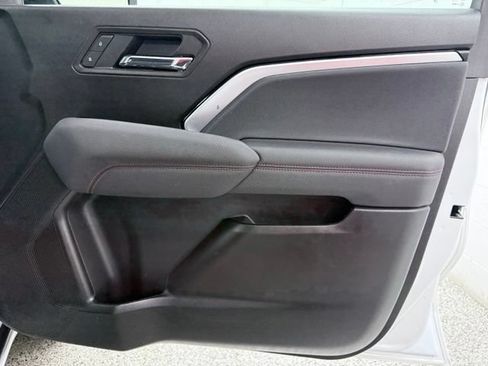 Used 2025 Chevrolet Colorado Z71 AWD/4WD image 20