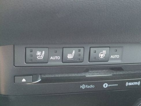 Used 2020 Lexus ES 350 w/ Premium Package image 23