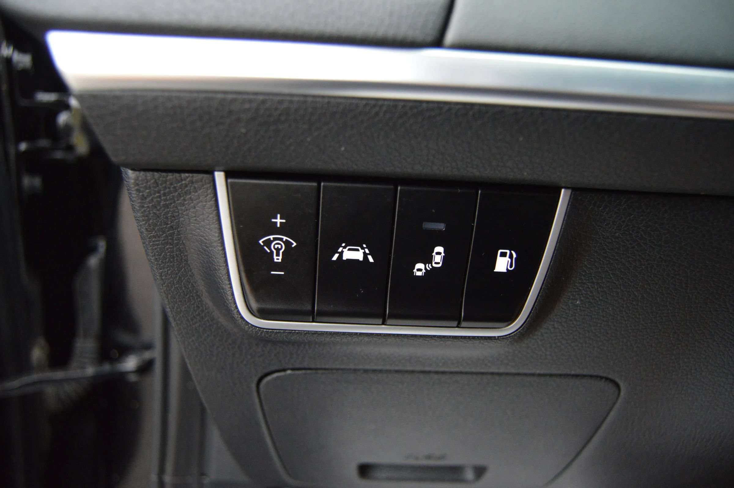 Used 2019 Kia Stinger Premium RWD image 13