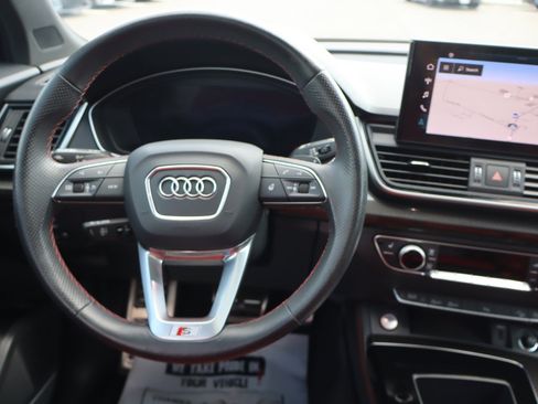 Used 2023 Audi SQ5 Premium Plus w/ Premium Plus Package AWD/4WD image 11
