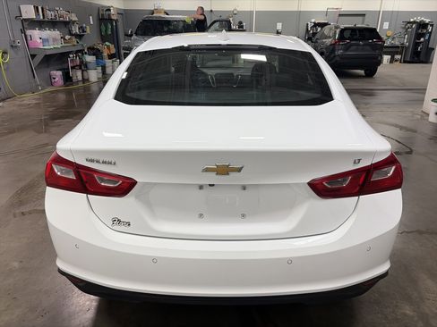 Used 2024 Chevrolet Malibu LT FWD image 4