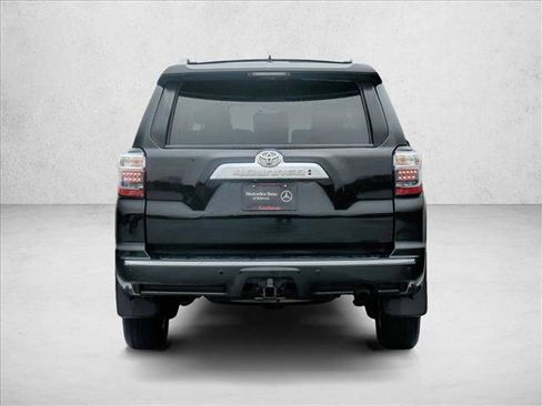 Used 2015 Toyota 4Runner Limited image 5
