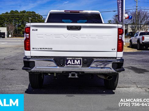 Used 2025 Chevrolet Silverado 2500 LT w/ Convenience Package AWD/4WD image 13
