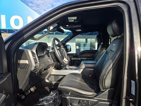 Used 2015 Ford F150 Platinum w/ Equipment Group 701A Luxury image 12