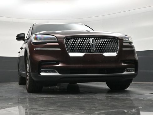 Used 2020 Lincoln Aviator Reserve w/ Elements Package Plus RWD image 25