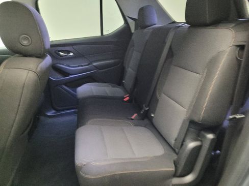 Used 2019 Chevrolet Traverse LS FWD image 18
