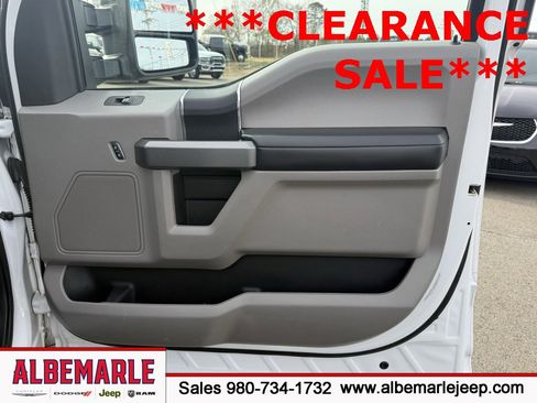 Used 2016 Ford F150 XLT w/ Trailer Tow Package image 29