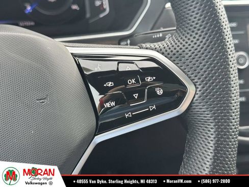 Used 2022 Volkswagen Tiguan SEL R-Line AWD/4WD image 25