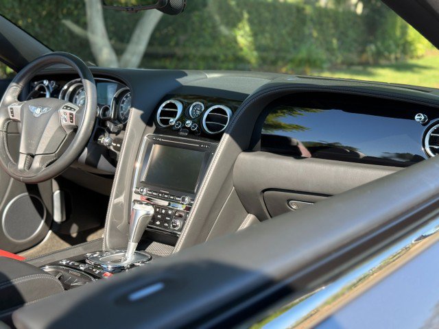 Used 2013 Bentley Continental GT AWD/4WD image 28