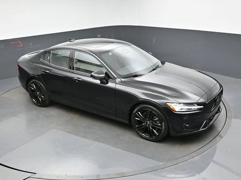 Used 2024 Volvo S60 B5 Plus w/ Climate Package FWD image 44